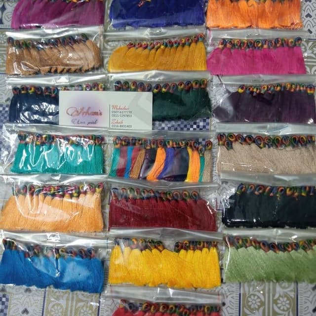 Multy Knoted Resham Tessel 12psc