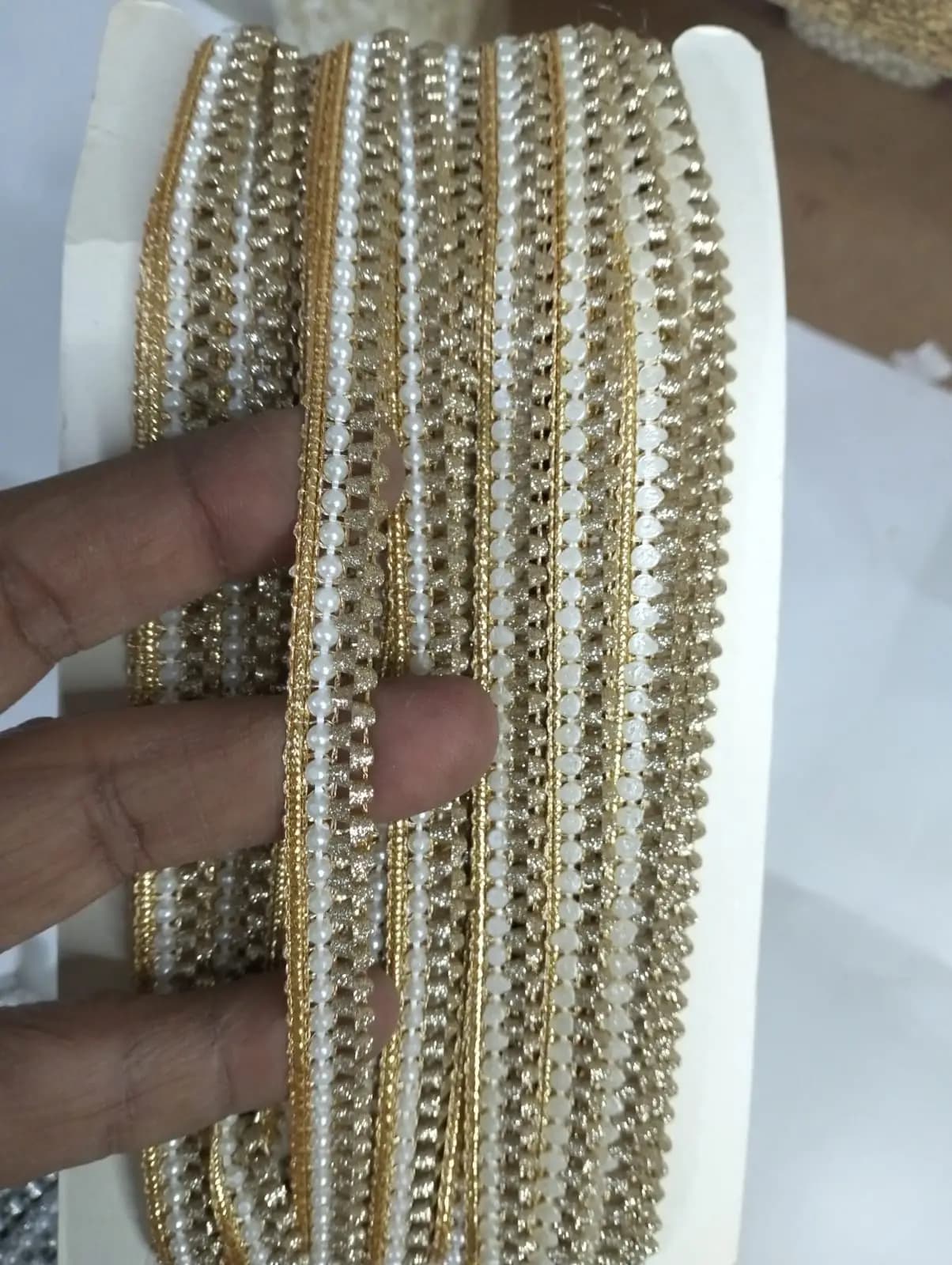 SH Pearls Lace 8 Yds Pack